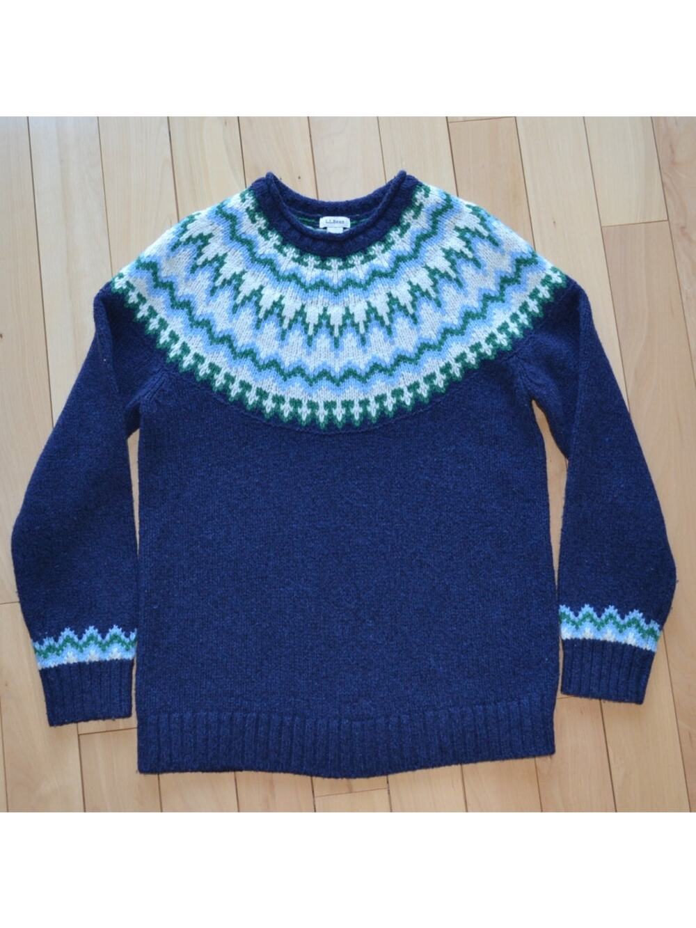 LL Bean Fair Isles Winter Wool Sweater Crewneck Size M Navy Blue